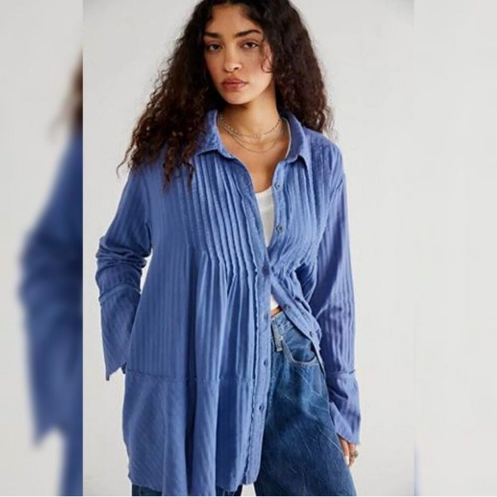 NWT Free People Brooks Pintuck Button Down Tunic w/ Pockets in Blue